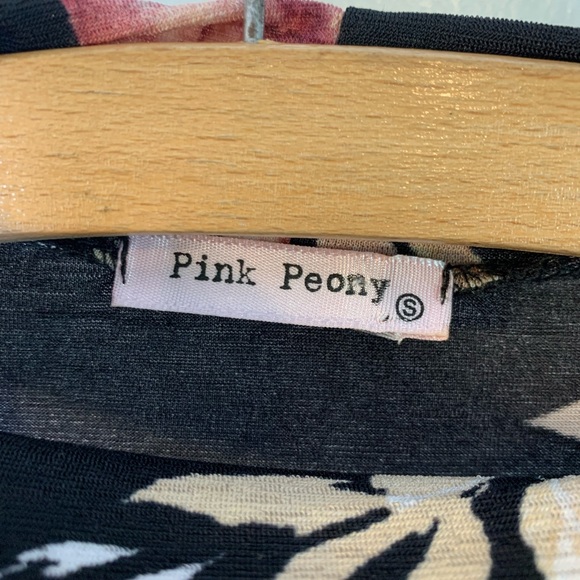 PINK PEONY floral top size Small - Picture 7 of 8